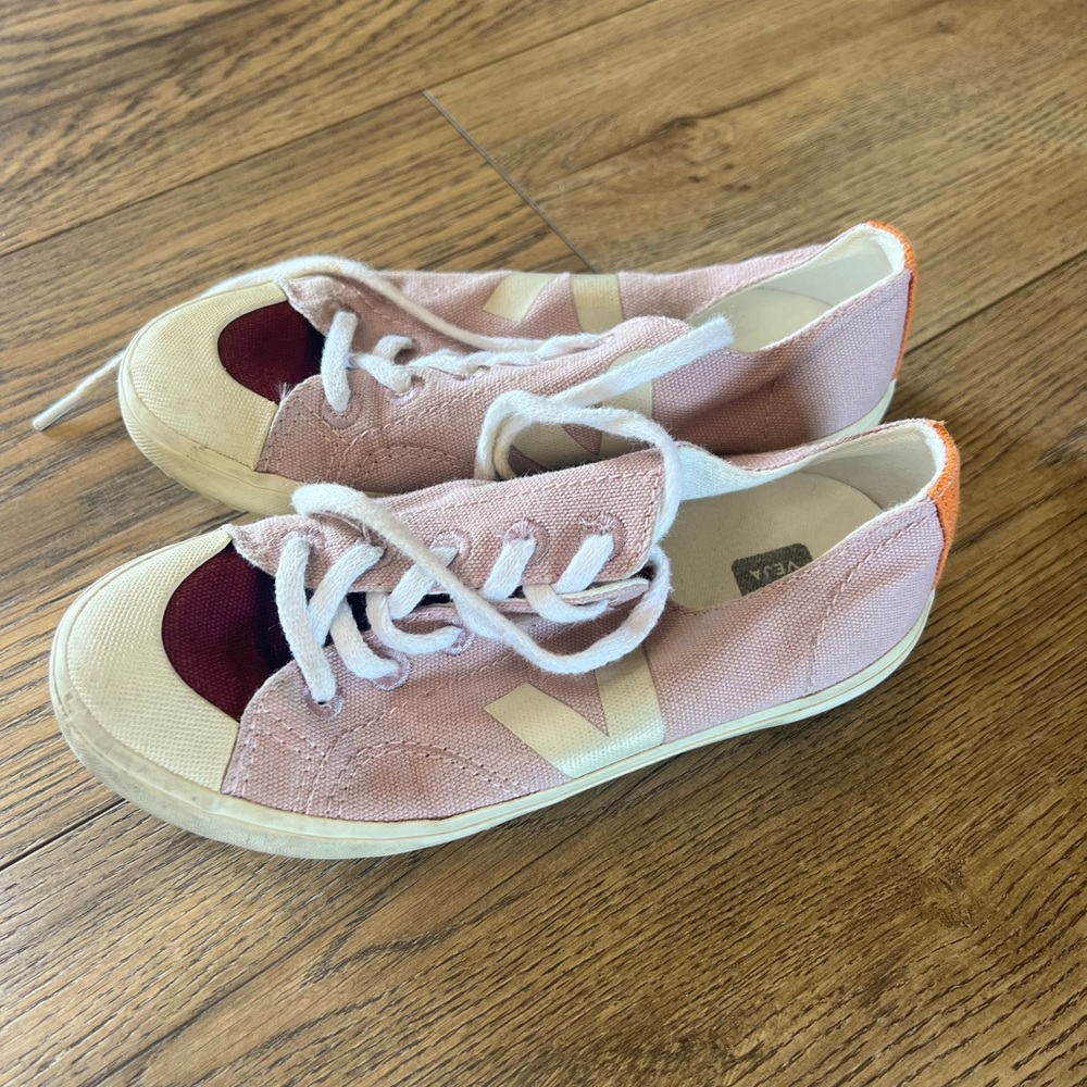 Veja Kids Pink Canvas Sneakers with Red Toe Cap and Cream V Logo - Picture 3 of 3